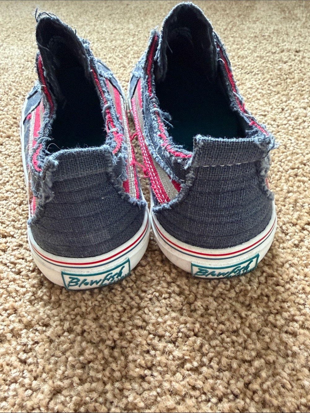 Blowfish Malibu Women's Flag-Print Slip-On Sneakers - Navy Red White - Picture 5 of 8